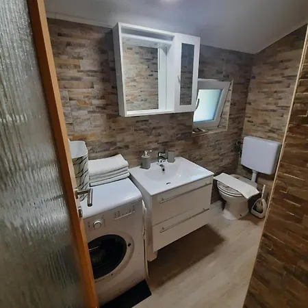 Apartmaji Donna *